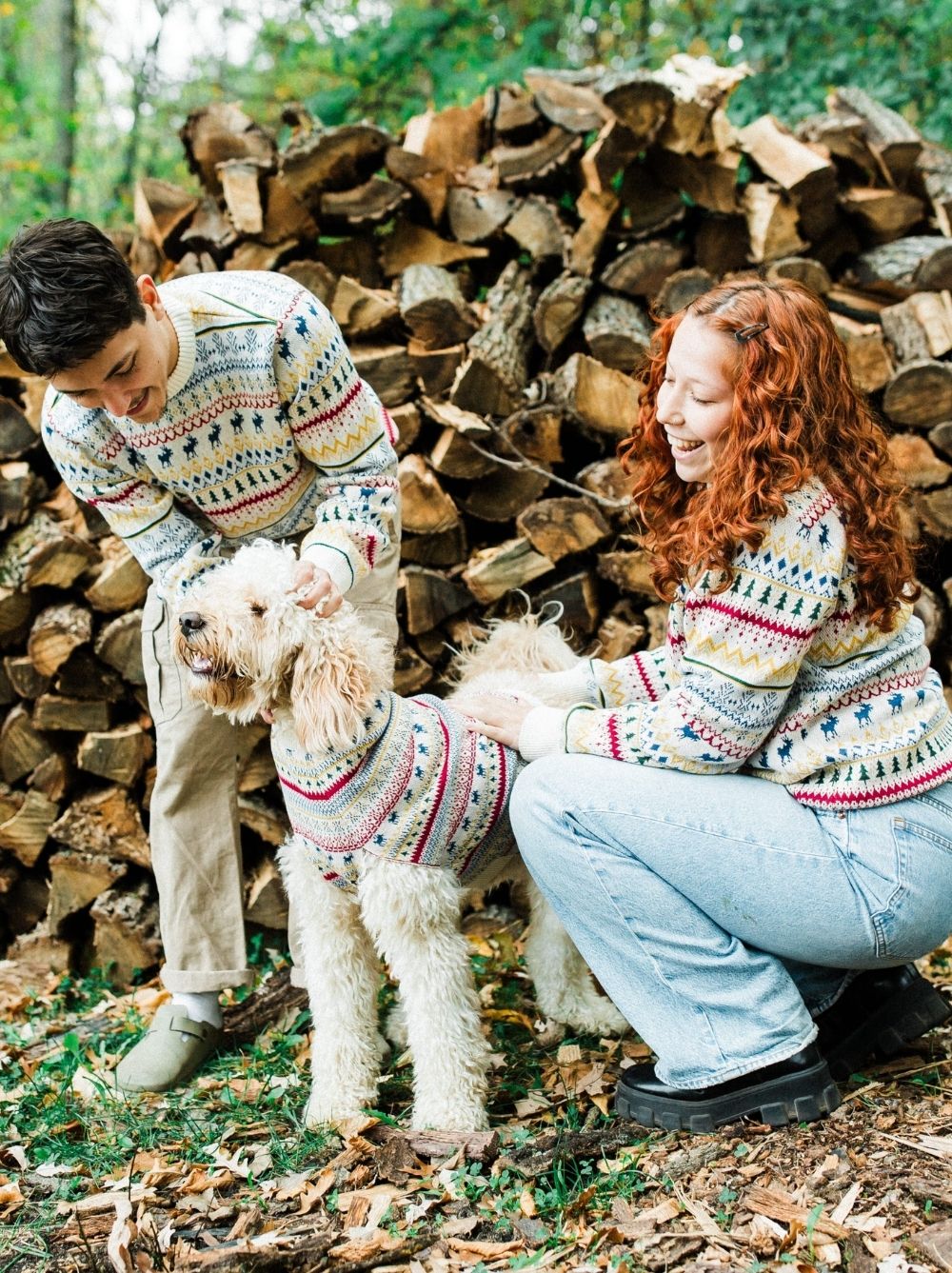 Mistletoe Sweater (Dog & Kids)